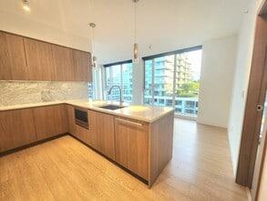 8988 Patterson Rd in Richmond, BC - Building Photo - Building Photo