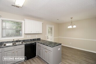 5736 Broadleaf Way in Atlanta, GA - Building Photo - Building Photo