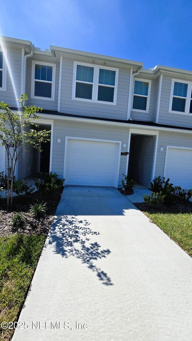 property at 603 Holly Lks Dr