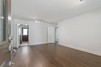 512 Chesterfield Ave in Nashville, TN - Building Photo - Building Photo