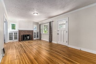 2227 S Grand Blvd in Spokane, WA - Building Photo