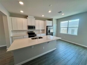 15310 BURGTHEATER Dr in Winter Garden, FL - Building Photo - Building Photo