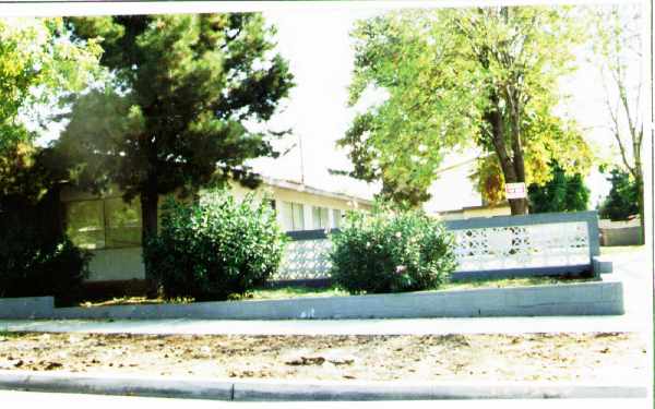 830 Prescott Way in Riverside, CA - Building Photo - Building Photo