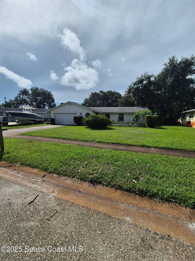 property at 3521 Cumberlin Ct