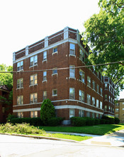 Cynwyd Manor in Lakewood, OH - Foto de edificio - Building Photo