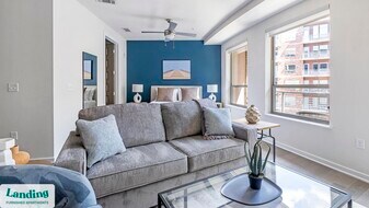 825 Usener St in Houston, TX - Building Photo