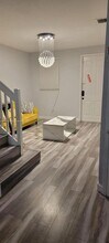 1022 NE 208th St in Miami, FL - Building Photo - Building Photo