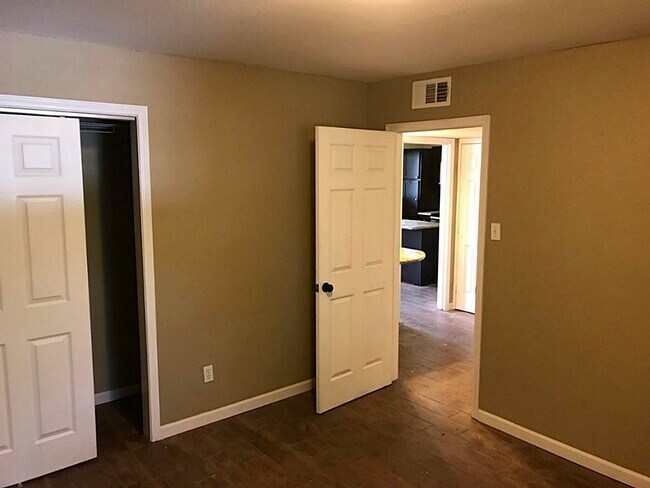 638 Heidrich St in Houston, TX - Building Photo - Building Photo