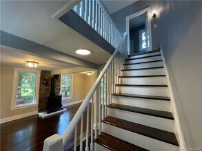 477 Main St in Cromwell, CT - Building Photo - Building Photo