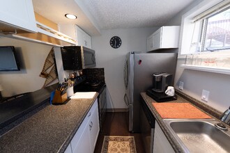 10 Onset Rd in Bennington, NH - Building Photo - Building Photo