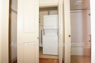 319 Summit Ave E in Seattle, WA - Building Photo - Building Photo