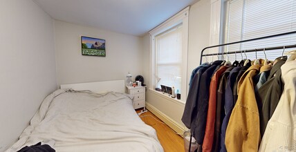 55 Kelly Rd, Unit 2 in Cambridge, MA - Building Photo - Building Photo