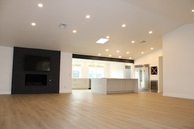 property at 3318 N 85th St