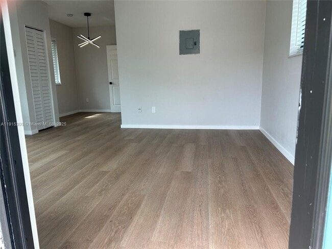 1280 NE 105th St in Miami Shores, FL - Building Photo - Building Photo