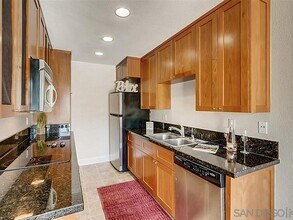 3110 Via Alicante, Unit L in La Jolla, CA - Building Photo - Building Photo