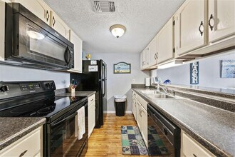 344 E Beach Blvd in Gulf Shores, AL - Building Photo - Building Photo