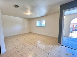 1046 Linde Ave in New Braunfels, TX - Building Photo - Building Photo
