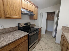 2023 NW Elm Ave in Redmond, OR - Building Photo - Building Photo