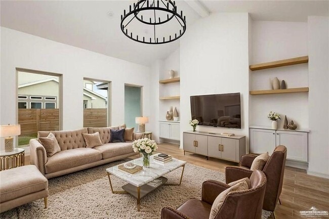 13 Eagle Landing Dr in Edinburg, TX - Building Photo - Building Photo