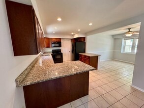 2911 Tallow Ln in Bowie, MD - Building Photo - Building Photo