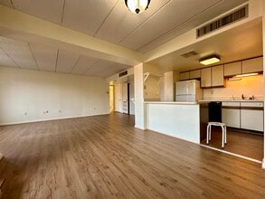 85 Brainerd Rd, Unit 303 in Boston, MA - Building Photo - Building Photo