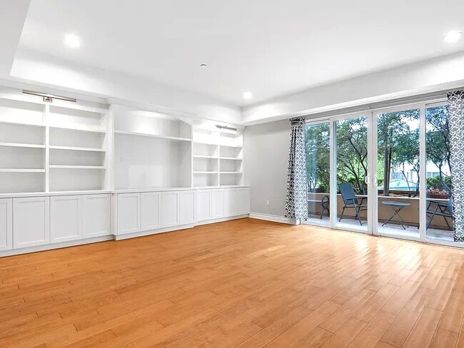 property at 1530 S Centinela Ave