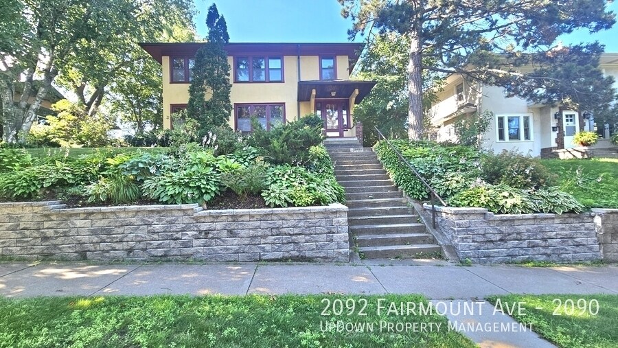 2092 Fairmount Ave in St. Paul, MN - Building Photo