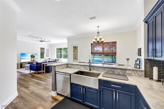 1949 Par Dr in Naples, FL - Building Photo - Building Photo