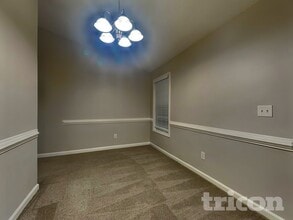 10980 Thrasher Rd in Hampton, GA - Foto de edificio - Building Photo