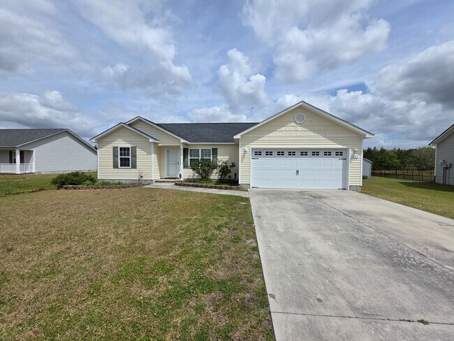 property at 225 Wingspread Ln