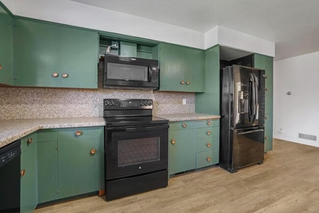 216 Diana Dr in Burley, ID - Building Photo - Building Photo