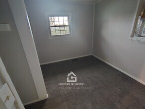 2724 Seminole Ct in Anderson, IN - Foto de edificio - Building Photo