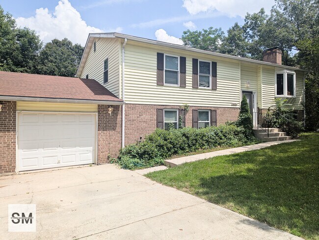 8705 38th Ave in College Park, MD - Building Photo - Building Photo