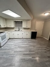 33 Fairfield Dr in North Little Rock, AR - Building Photo - Building Photo