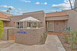 7005 N Vía Camello Del Sur in Scottsdale, AZ - Building Photo