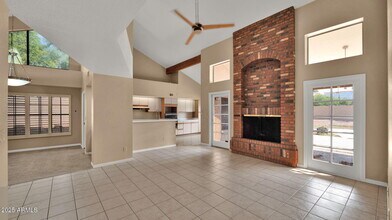 7672 E Windrose Dr in Scottsdale, AZ - Building Photo - Building Photo