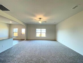 627 Delta Downs Dr in Seagoville, TX - Building Photo - Building Photo