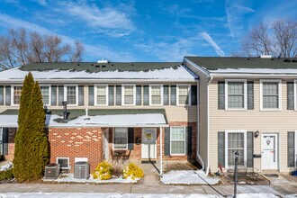 Middleton Place in Norristown, PA - Foto de edificio - Building Photo