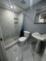 492 King George St in Peterborough, ON - Building Photo