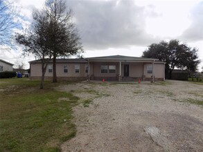 9626 Jeske Rd in Needville, TX - Building Photo - Building Photo