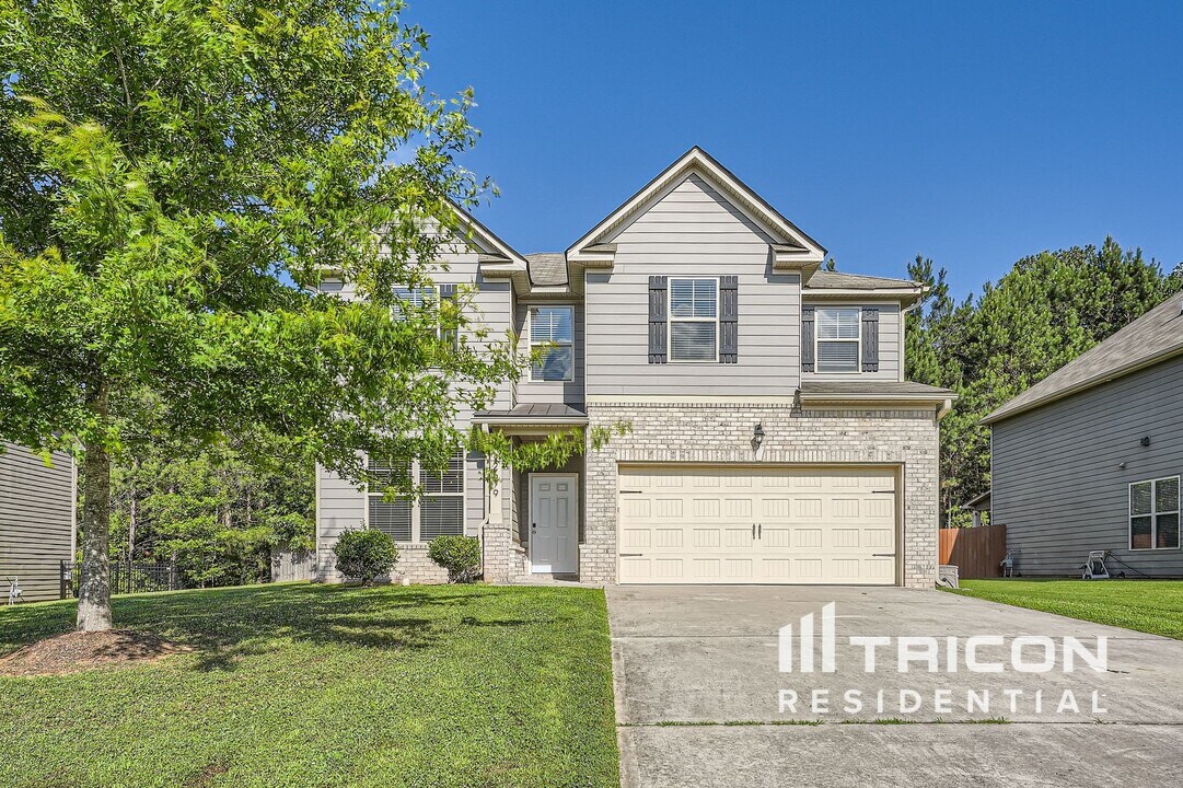 2679 Dayview Ln in Atlanta, GA - Building Photo