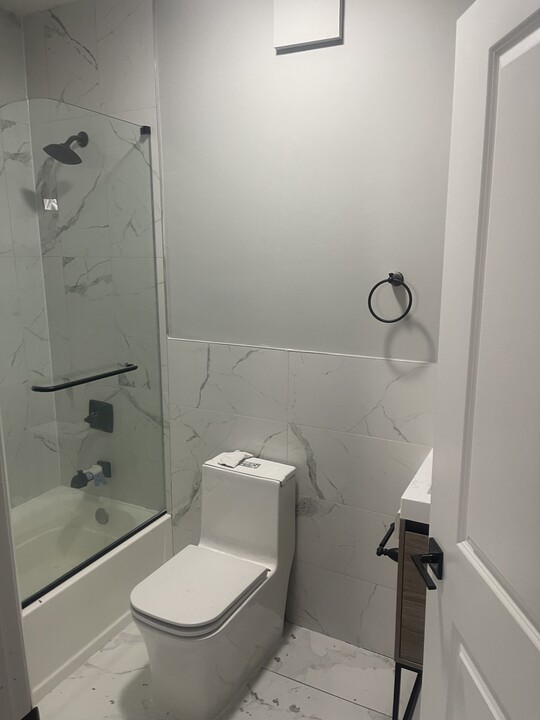 605 Madison Ave, Unit 1 in Paterson, NJ - Building Photo