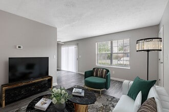 Paddocks at Ridge Park in Louisville, KY - Foto de edificio - Building Photo