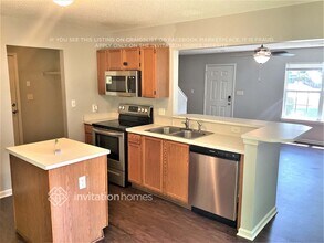 5222 Tresham Ct in Charlotte, NC - Foto de edificio - Building Photo