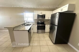 6561 Redwood Oaks Dr in Orlando, FL - Building Photo - Building Photo