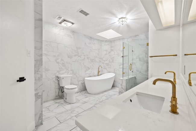 property at 1026 Oyster Bay Dr