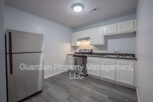 property at 123.5 N Main St