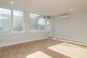 335 Harvard St, Unit L4 in Cambridge, MA - Building Photo - Building Photo