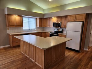 545 S Valley View Dr in Saint George, UT - Building Photo - Building Photo