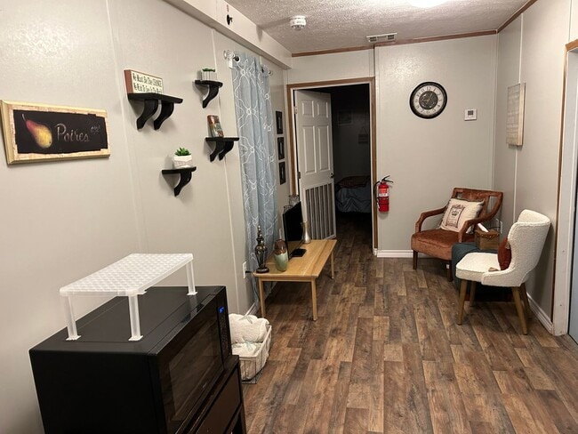 2501 Martin Luther King Dr